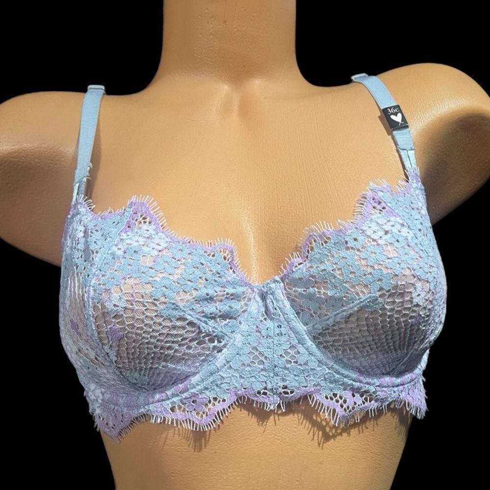 Victoria’s Secret Push Up without padding uplift unlined lace bra 36C - Picture 3 of 6